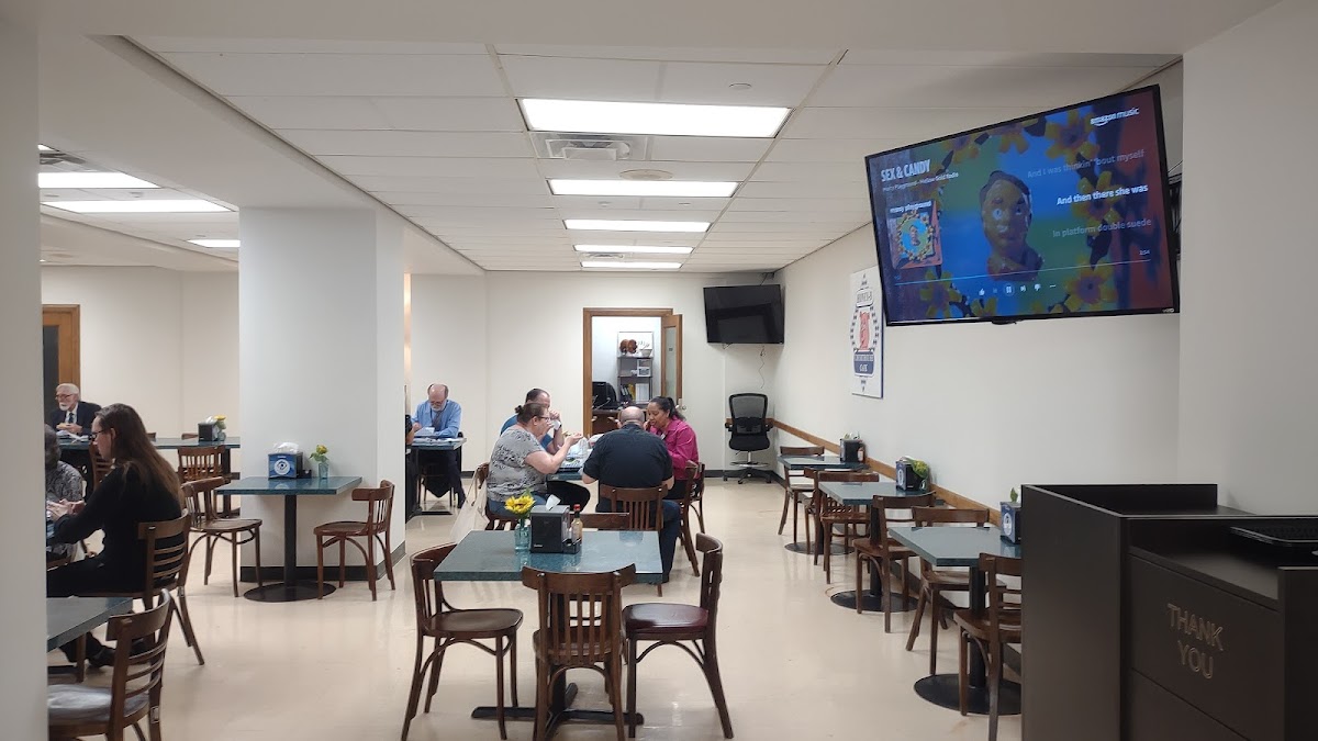 Honey-B Courthouse Cafe